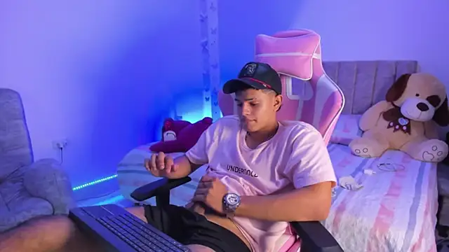 Adrian Prime  online show from 04/15/26, 07:58