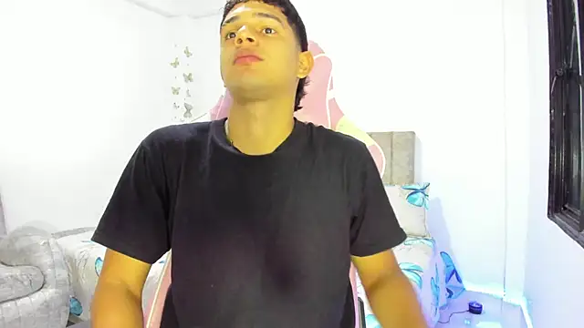 Adrian Prime  online show from 04/04/26, 06:47