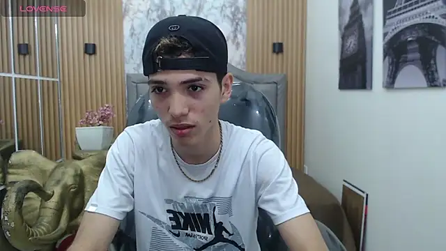 Asher costa online show from 04/04/26, 10:27