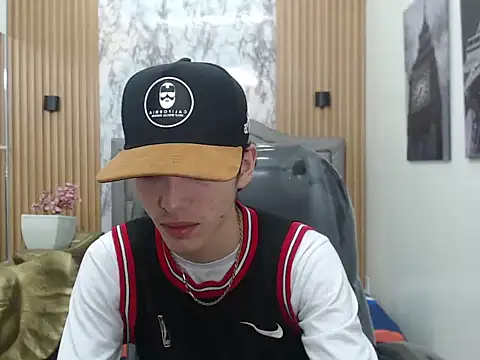 Asher costa online show from 02/06/26, 07:10