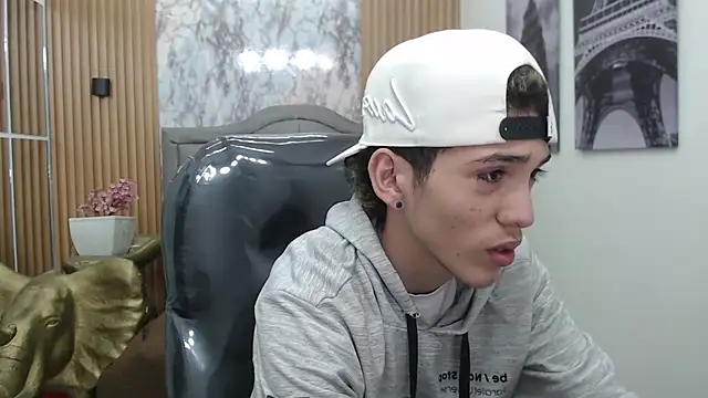 Asher costa online show from 04/11/26, 11:08