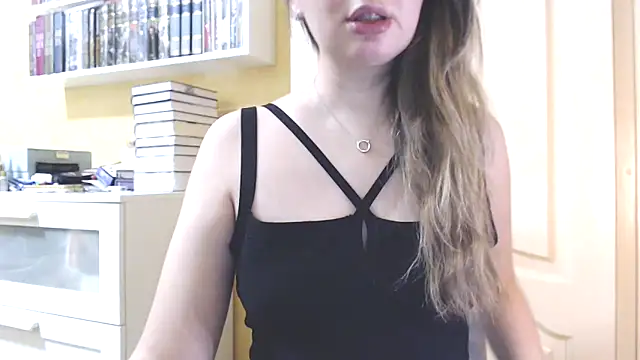 Snapshot of Tasiya chatting on 02/24/26, 03:02 Tasiya online show from 02/24/26, 03:02