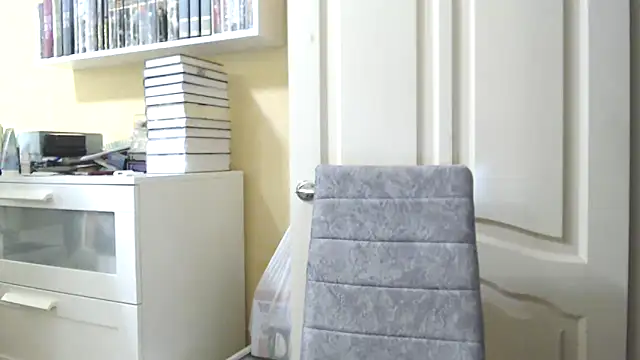 Snapshot of Tasiya chatting on 02/11/26, 09:53 Tasiya online show from 02/11/26, 09:53