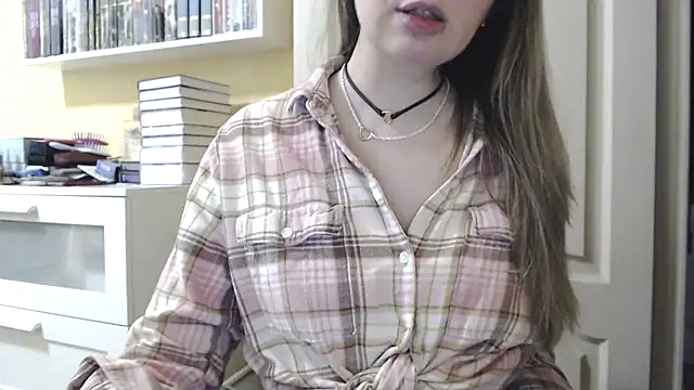 Snapshot of Tasiya chatting on 02/05/26, 01:29 Tasiya online show from 02/05/26, 01:29