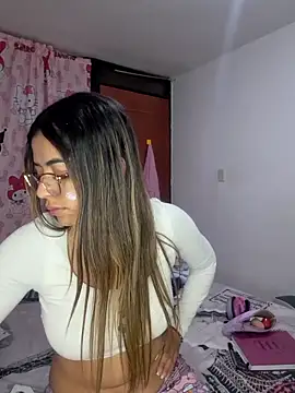 Snapshot of _as_una77 chatting on 02/17/26, 02:42 as una77 online show from 02/17/26, 02:42