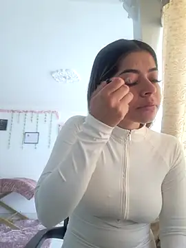 Snapshot of _as_una77 chatting on 02/28/26, 05:01 as una77 online show from 02/28/26, 05:01