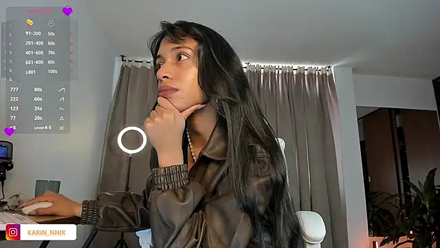 karinnixx online show from 02/10/26, 02:27