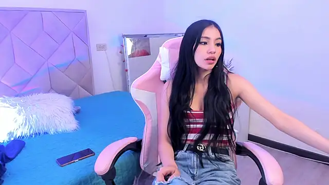 Chloe Miller 2 online show from 02/26/26, 07:36