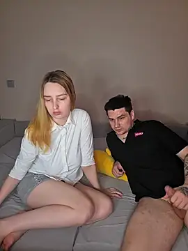 Snapshot of ToxyFoxyy chatting on 03/01/26, 11:21 ToxyFoxyy online show from 03/01/26, 11:21