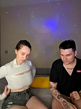 Snapshot of ToxyFoxyy chatting on 02/06/26, 02:13 ToxyFoxyy online show from 02/06/26, 02:13