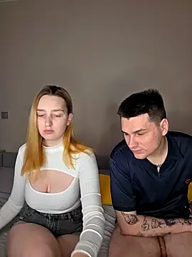 Snapshot of ToxyFoxyy chatting on 02/05/26, 02:02 ToxyFoxyy online show from 02/05/26, 02:02