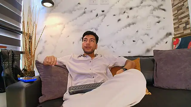 Max Hornye online show from 02/16/26, 07:01