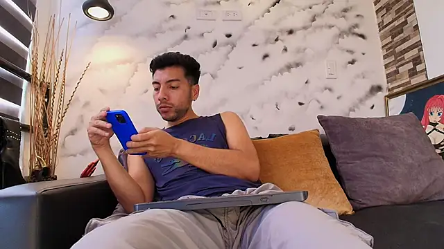 Max Hornye online show from 02/19/26, 06:38