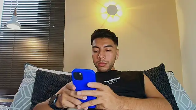 Max Hornye online show from 02/25/26, 07:14