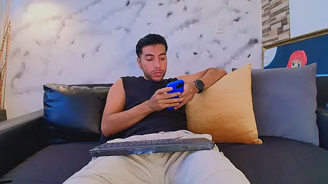 Max Hornye online show from 03/14/26, 07:20