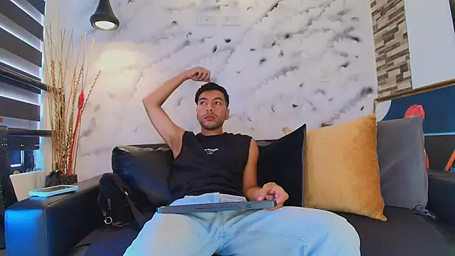 Max Hornye online show from 04/16/26, 06:30