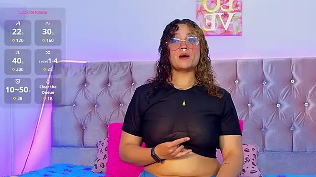 Snapshot of Black_Tara chatting on 02/05/26, 03:35 Black Tara online show from 02/05/26, 03:35