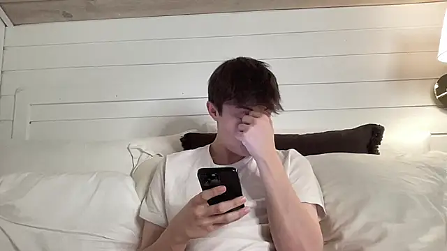 Snapshot of NoahhSkye chatting on 02/09/26, 09:13 NoahhSkye online show from 02/09/26, 09:13