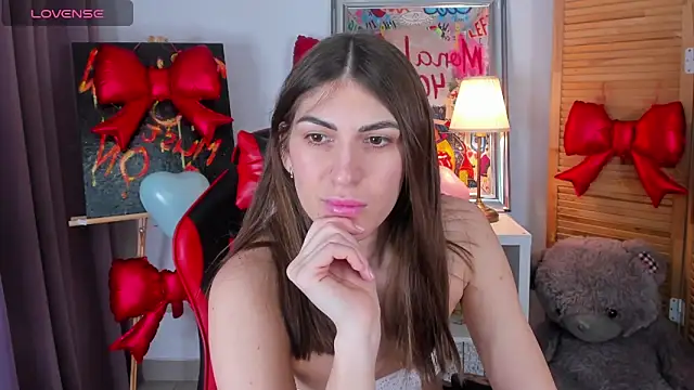 Snapshot of annadivas chatting on 02/17/26, 01:36 annadivas online show from 02/17/26, 01:36