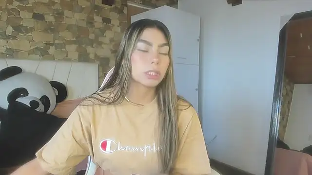 khaimi  online show from 04/15/26, 07:40