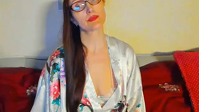 Snapshot of beddable_woman chatting on 05/12/26, 07:31 beddable woman online show from 05/12/26, 07:31