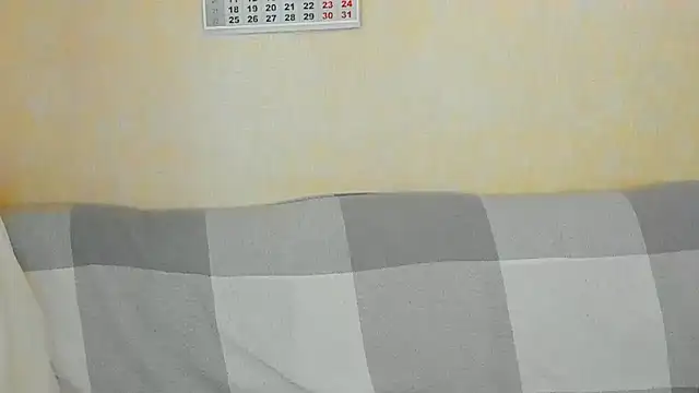 Snapshot of beddable_woman chatting on 04/15/26, 07:47 beddable woman online show from 04/15/26, 07:47