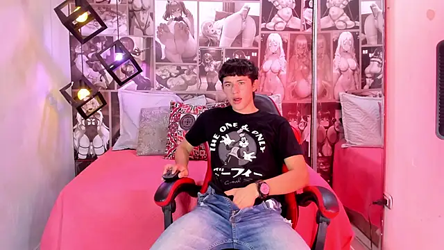 Snapshot of Christian_Foxx chatting on 02/20/26, 01:57 Christian Foxx online show from 02/20/26, 01:57