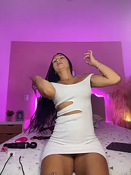 Snapshot of SofiaSiren chatting on 02/22/26, 09:05 SofiaSiren online show from 02/22/26, 09:05