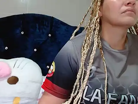 sendy VeryDirty online show from 02/17/26, 01:14