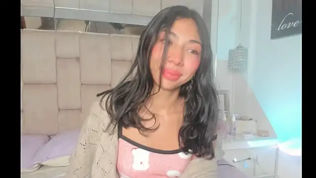 Eva cute7 online show from 04/04/26, 10:11