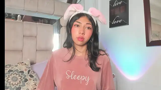 Eva cute7 online show from 03/27/26, 06:00