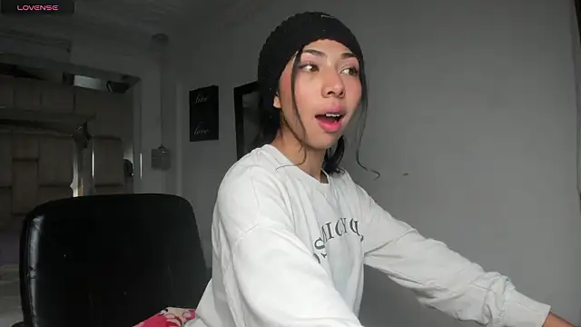 Eva cute7 online show from 03/11/26, 10:31