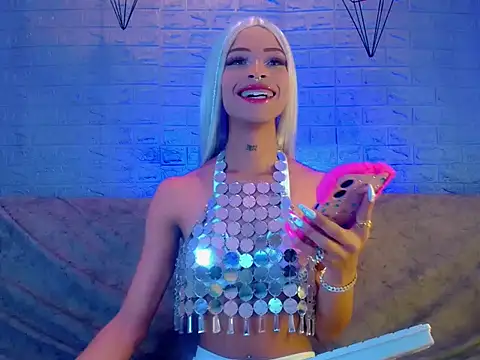 Snapshot of DahliaGill chatting on 02/12/26, 03:17 DahliaGill online show from 02/12/26, 03:17