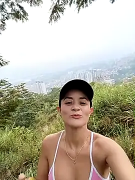 Snapshot of miamorgan20 chatting on 02/15/26, 12:59 miamorgan20 online show from 02/15/26, 12:59