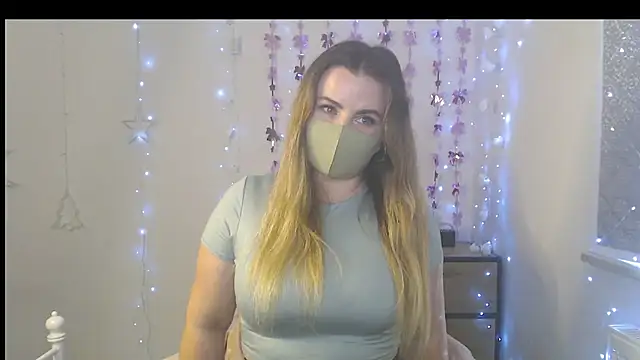 Avelina1 online show from 03/20/26, 10:27