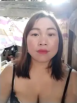 Snapshot of cong1122 chatting on 02/17/26, 04:10 cong1122 online show from 02/17/26, 04:10