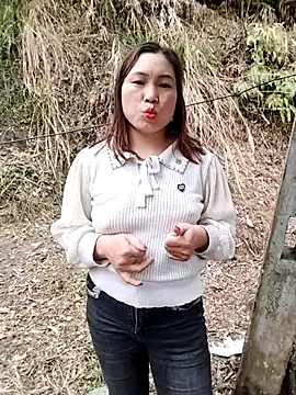 Snapshot of cong1122 chatting on 02/23/26, 08:15 cong1122 online show from 02/23/26, 08:15