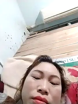 Snapshot of cong1122 chatting on 02/08/26, 09:34 cong1122 online show from 02/08/26, 09:34