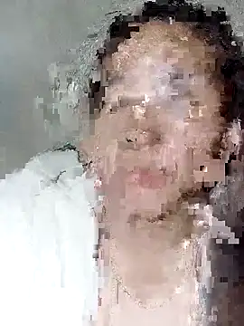 Snapshot of bongtuyet11 chatting on 02/07/26, 08:28 bongtuyet11 online show from 02/07/26, 08:28