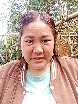 Snapshot of bongtuyet11 chatting on 03/01/26, 03:17 bongtuyet11 online show from 03/01/26, 03:17