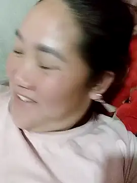 Snapshot of bongtuyet11 chatting on 02/25/26, 05:07 bongtuyet11 online show from 02/25/26, 05:07