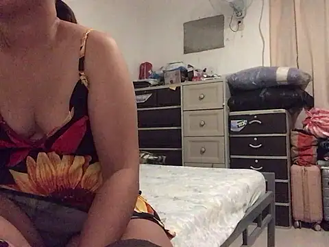 Snapshot of lady_candy85 chatting on 02/06/26, 07:21 lady candy85 online show from 02/06/26, 07:21