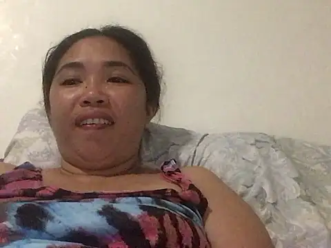 Snapshot of lady_candy85 chatting on 02/13/26, 07:58 lady candy85 online show from 02/13/26, 07:58