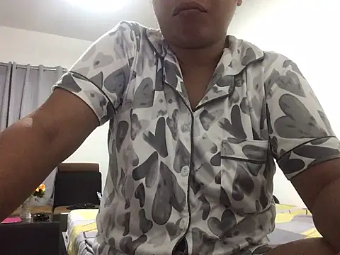 Snapshot of lady_candy85 chatting on 02/26/26, 01:27 lady candy85 online show from 02/26/26, 01:27