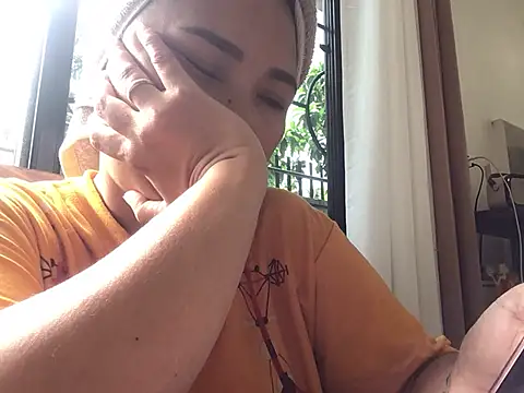 lady candy85 online show from 04/09/26, 02:13