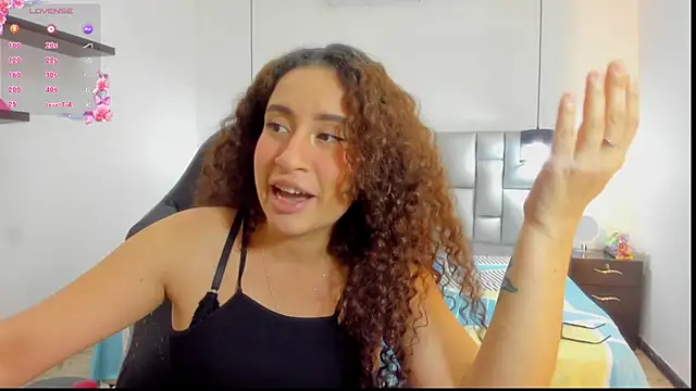 NoaMalak7 online show from 02/23/26, 08:20