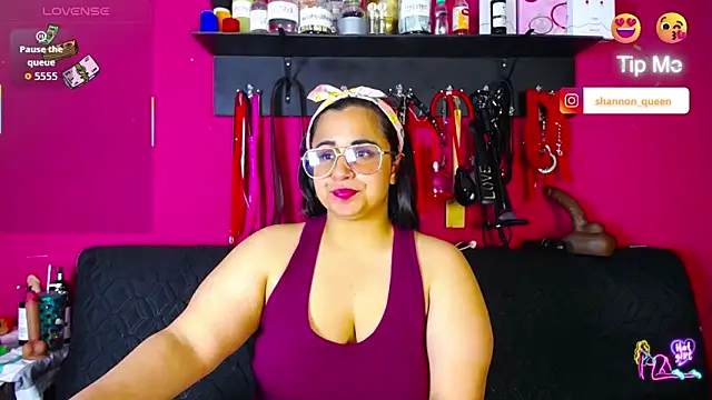 shannon queen- online show from 06/17/26, 03:06