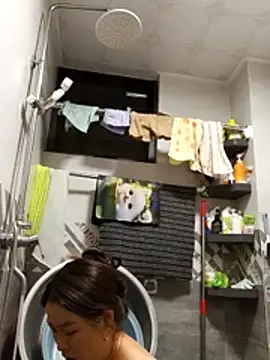 Jennie dogy online show from 04/28/26, 02:32