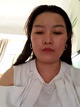 Jennie dogy online show from 04/22/26, 03:13