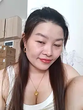 Snapshot of Jennie_dogy chatting on 06/25/26, 12:52 Jennie dogy online show from 06/25/26, 12:52